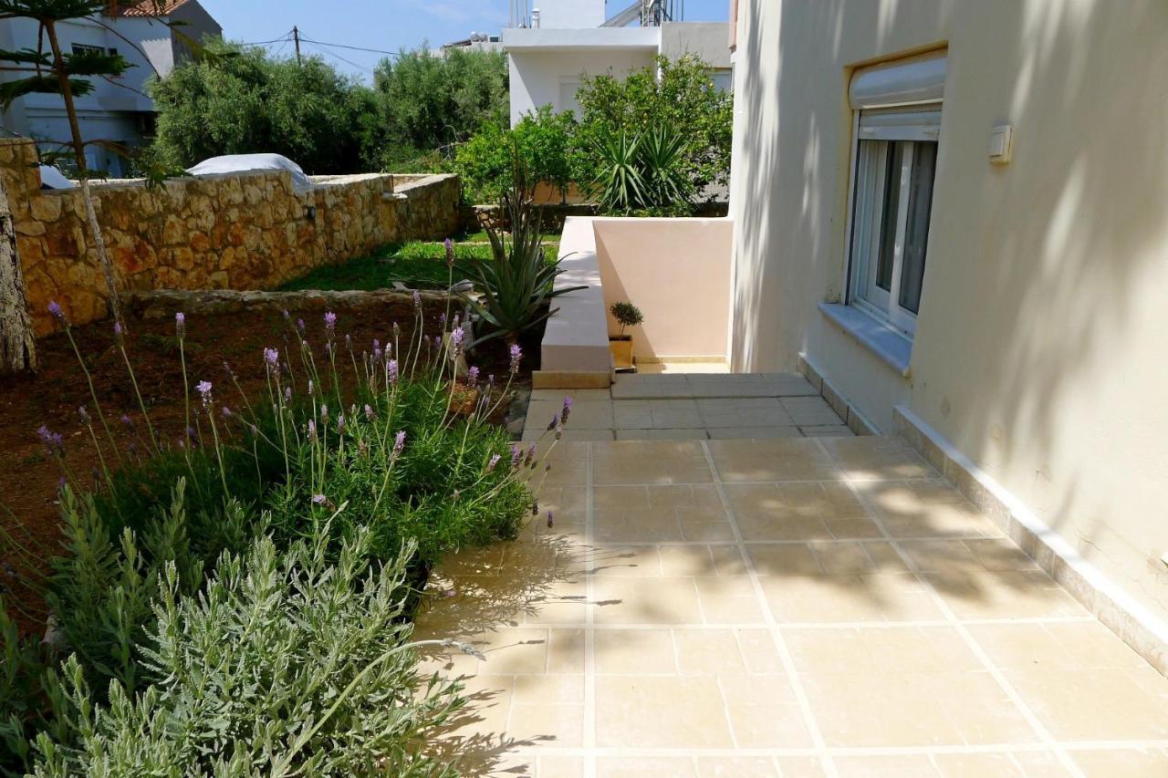 Maria & Manos Guest House, Agios Onoufrios Beach Екстериор снимка