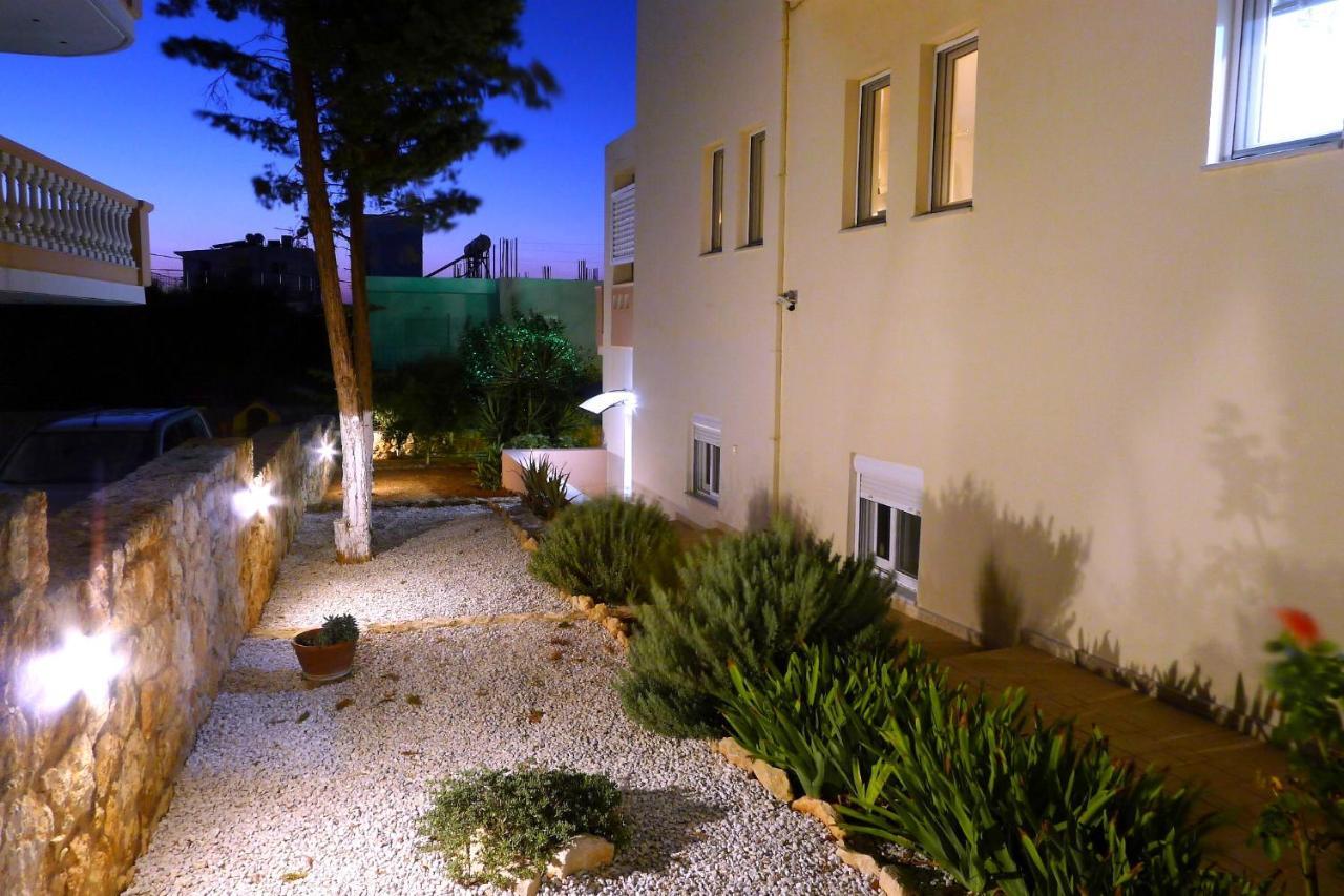 Maria & Manos Guest House, Agios Onoufrios Beach Екстериор снимка