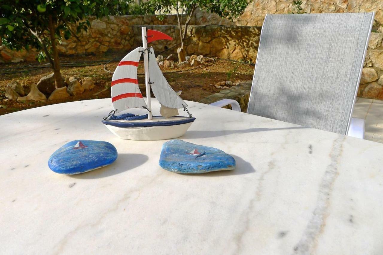 Maria & Manos Guest House, Agios Onoufrios Beach Екстериор снимка
